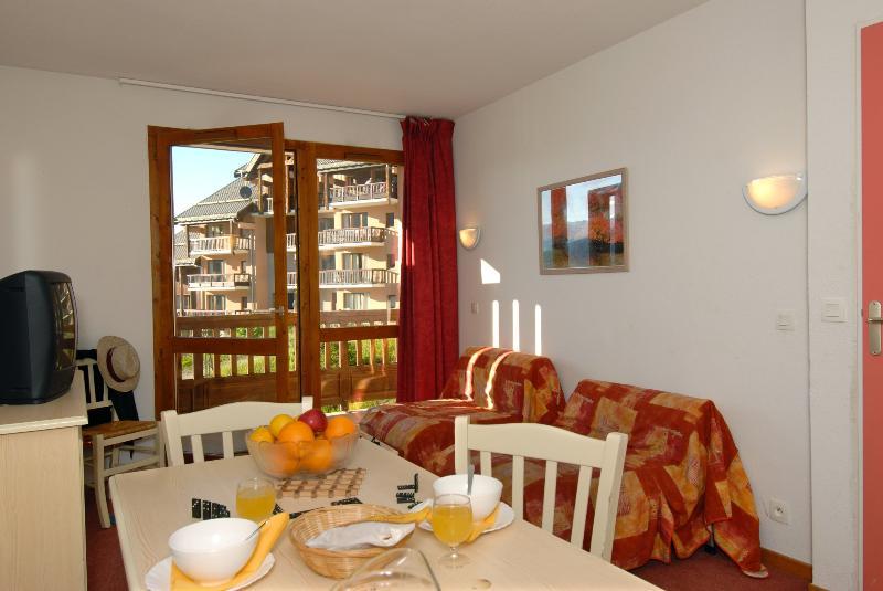 Residence Odalys Les Lumieres De Neige 瓦尔梅尼耶 外观 照片